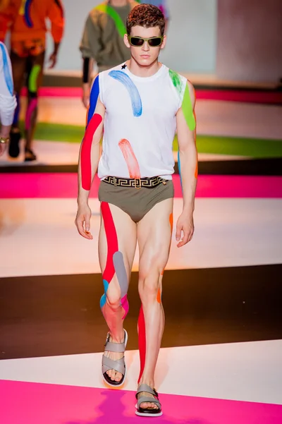 Look 27